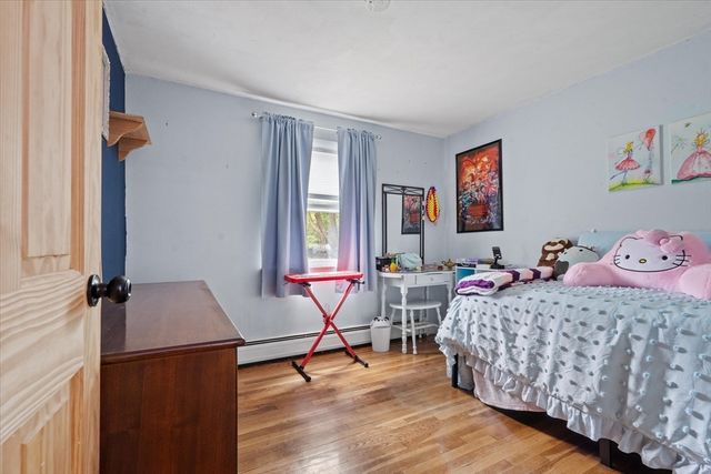 24 Helena St, Ludlow, MA 01056