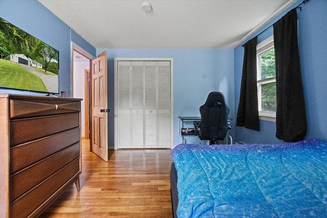 24 Helena St, Ludlow, MA 01056