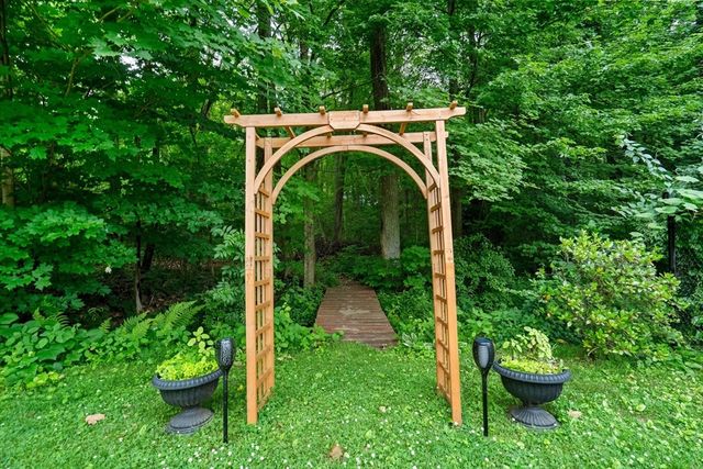 24 Helena St, Ludlow, MA 01056