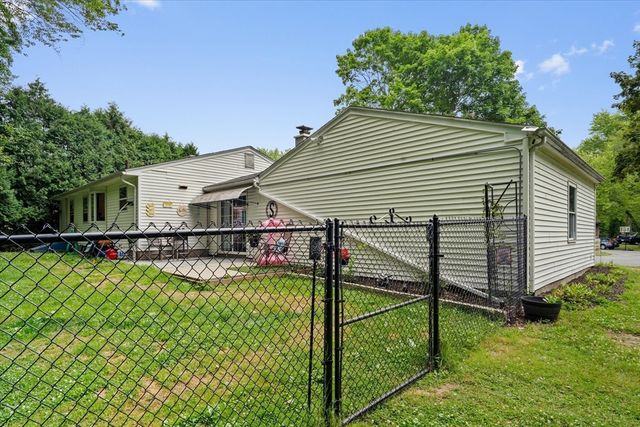 24 Helena St, Ludlow, MA 01056