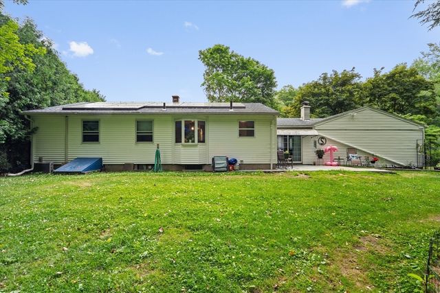 24 Helena St, Ludlow, MA 01056
