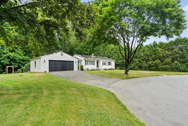 24 Helena St, Ludlow, MA 01056