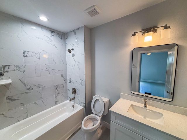 17062 BYRON AVENUE 17062, Port Charlotte, FL 33954