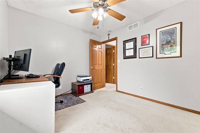 805 SE Trilein Drive, Ankeny, IA 50021