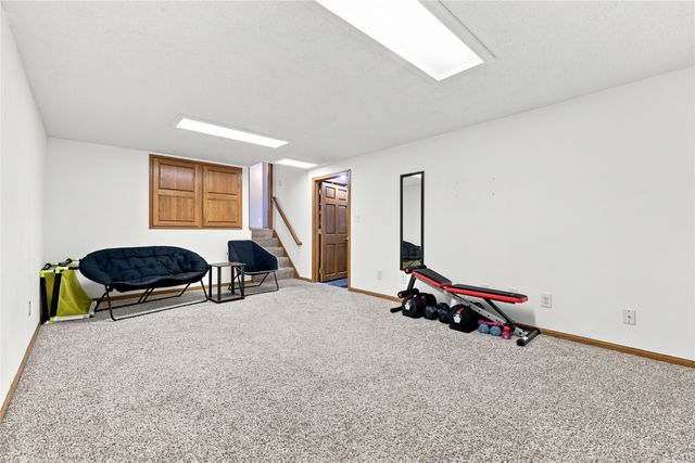 805 SE Trilein Drive, Ankeny, IA 50021