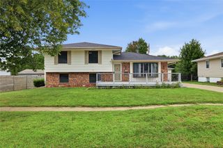 805 SE Trilein Drive, Ankeny, IA 50021