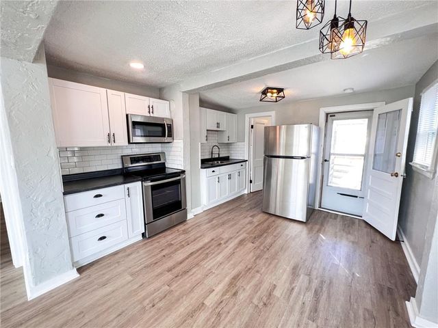 844 Washington Boulevard, Kansas City, KS 66101