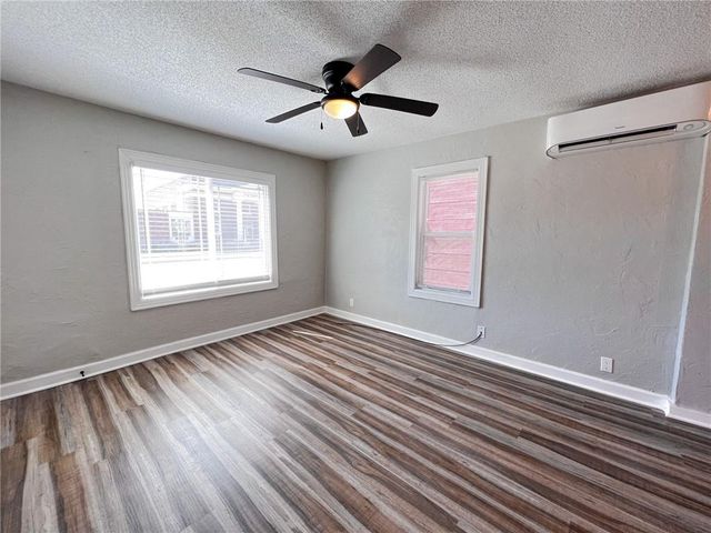 844 Washington Boulevard, Kansas City, KS 66101