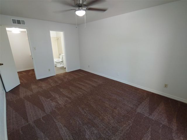 9700 Leawood Boulevard 408, Houston, TX 77099