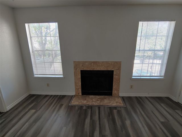 9700 Leawood Boulevard 408, Houston, TX 77099