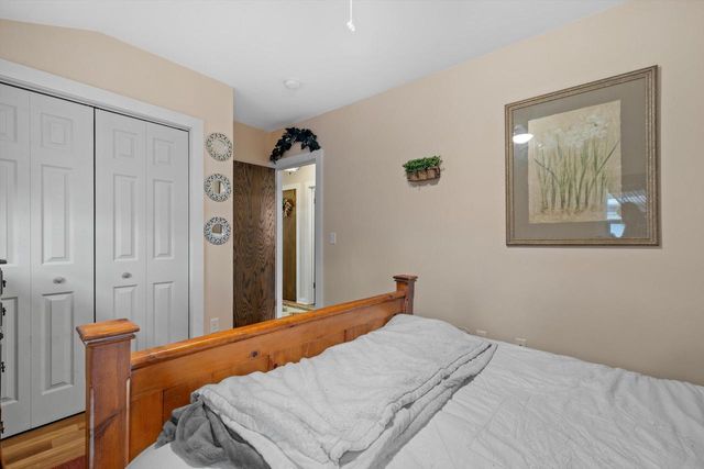 1221 N Main STREET, Racine, WI 53402