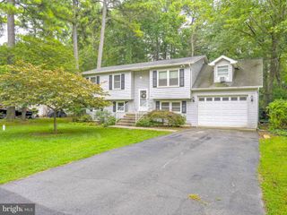447 DOGWOOD DR, Lusby, MD 20657