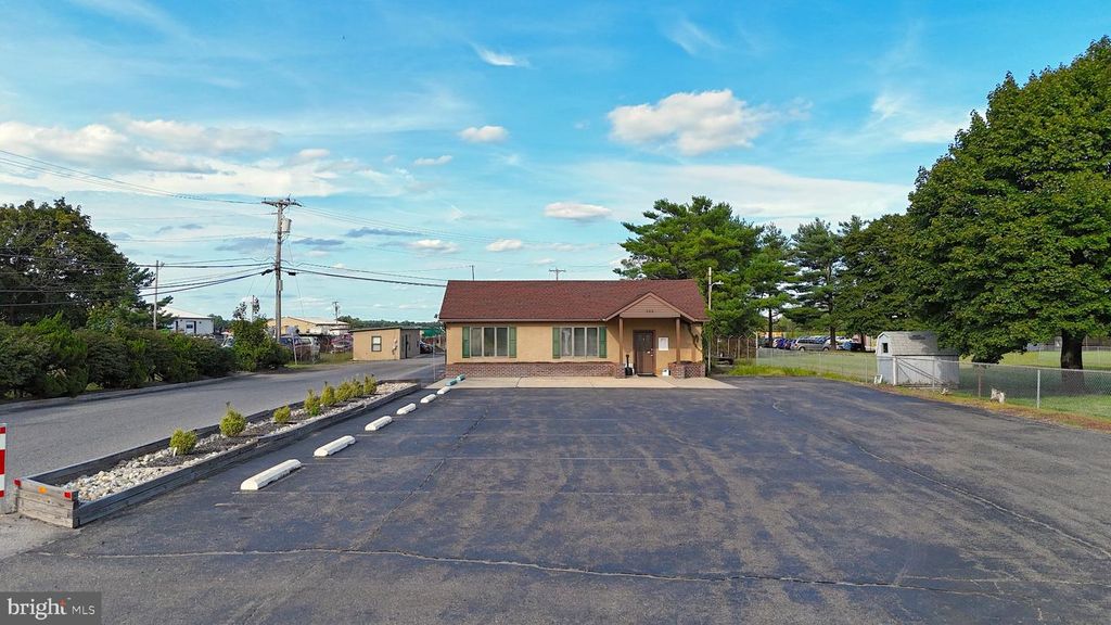 237-285 N WHITE HORSE, HAMMONTON, NJ 08037 — photo 3