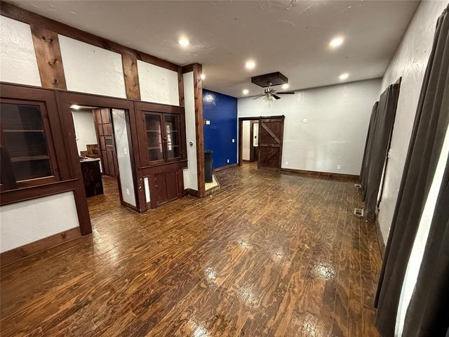 312 E 7th Street, Paden, OK 74860