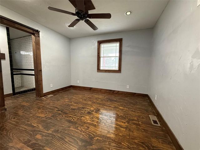 312 E 7th Street, Paden, OK 74860