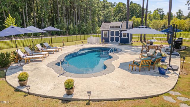 292 S Parliament Way, Clayton, NC 27520