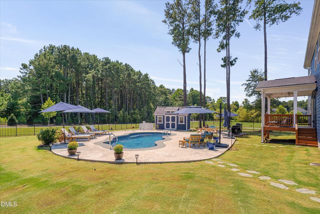 292 S Parliament Way, Clayton, NC 27520