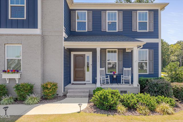 292 S Parliament Way, Clayton, NC 27520