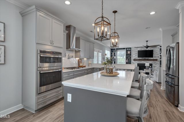 292 S Parliament Way, Clayton, NC 27520
