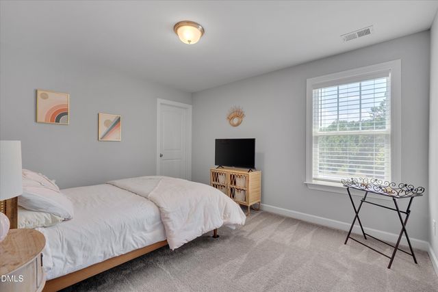 292 S Parliament Way, Clayton, NC 27520