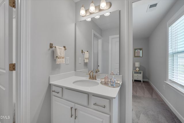 292 S Parliament Way, Clayton, NC 27520