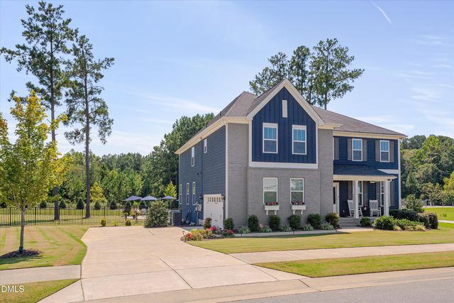 292 S Parliament Way, Clayton, NC 27520