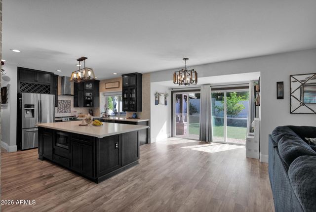 1519 W DEVON Drive, Gilbert, AZ 85233