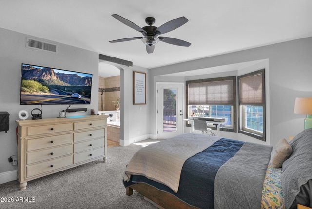 1519 W DEVON Drive, Gilbert, AZ 85233