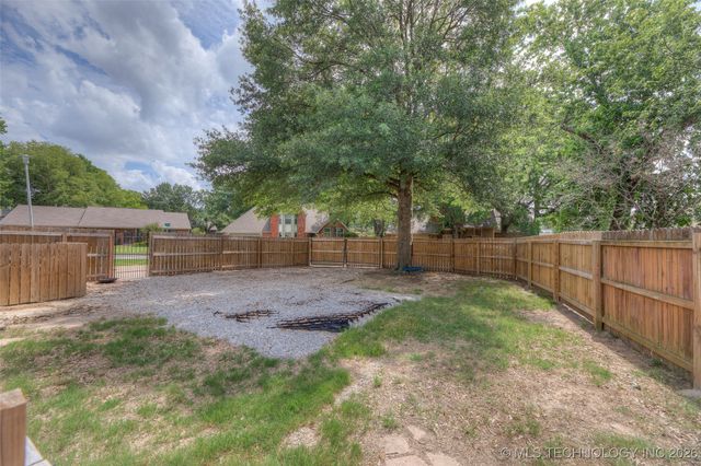 7316 E 85th Street, Tulsa, OK 74133