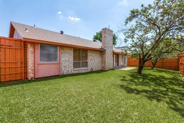 2205 Phoenix Drive, Garland, TX 75040