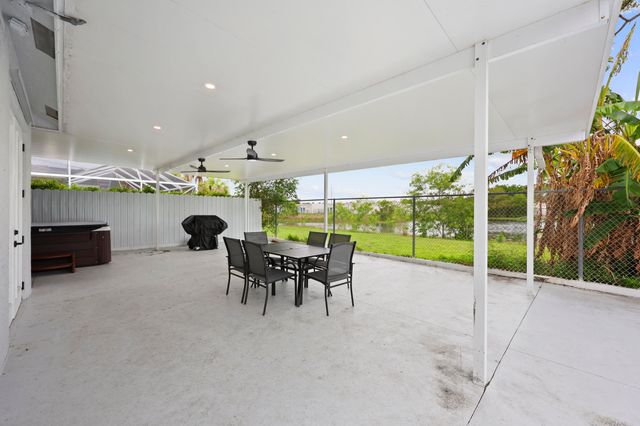 1209 Olympic Circle, Greenacres, FL 33413