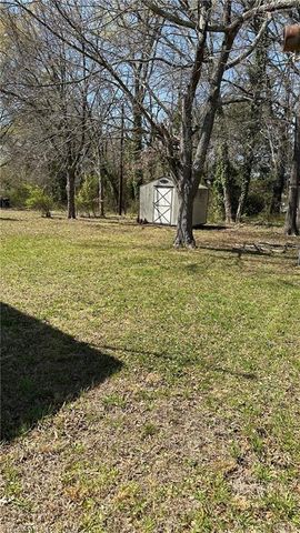 438 Fulton Street, Burlington, NC 27217