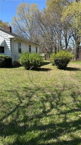 438 Fulton Street, Burlington, NC 27217