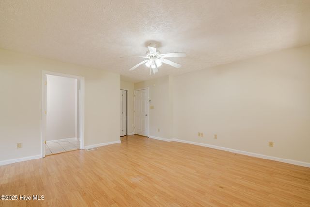 161 Howard Lane, Swansboro, NC 28584