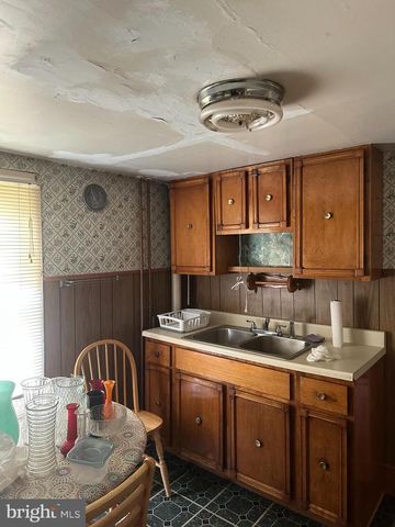 18604 YORK RD, Parkton, MD 21120