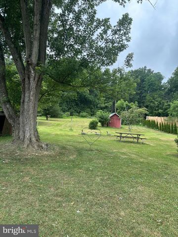 18604 YORK RD, Parkton, MD 21120