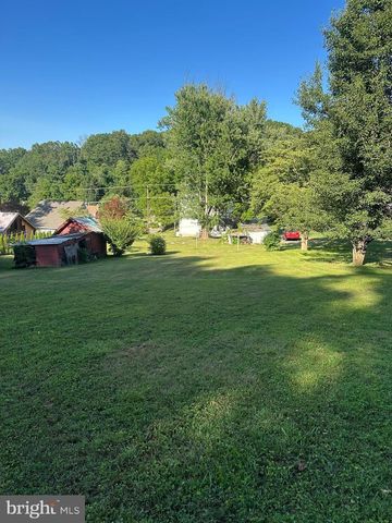 18604 YORK RD, Parkton, MD 21120