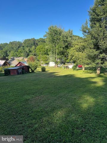 18604 YORK RD, Parkton, MD 21120