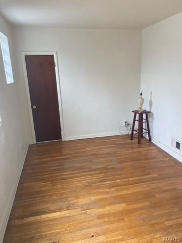 3975 Page Boulevard, St Louis, MO 63113
