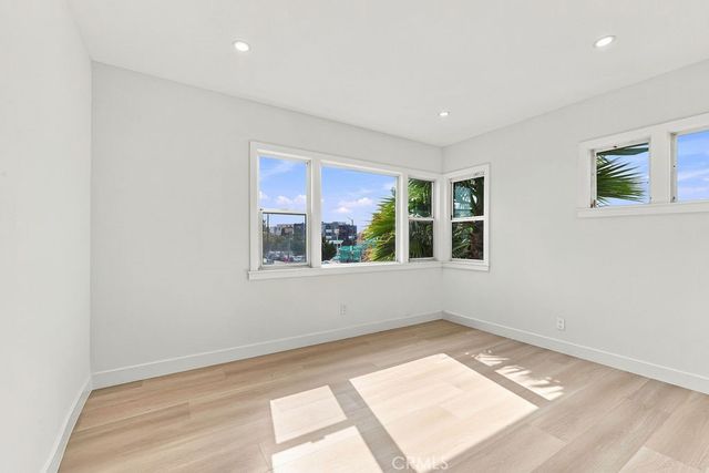 1205 Cole Avenue, Hollywood, CA 90038