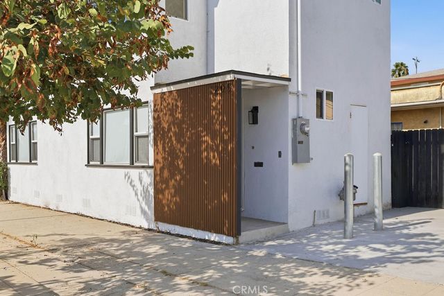 1205 Cole Avenue, Hollywood, CA 90038