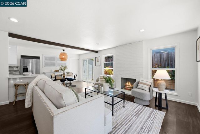 4112 Churchill Dr, Concord, CA 94521