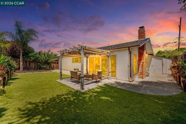 4112 Churchill Dr, Concord, CA 94521
