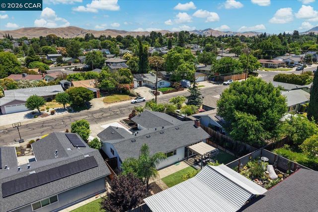 4112 Churchill Dr, Concord, CA 94521