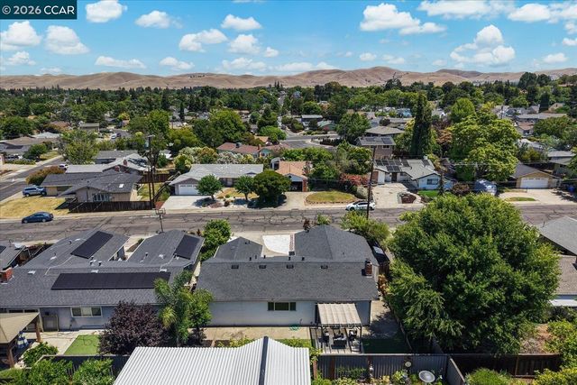 4112 Churchill Dr, Concord, CA 94521