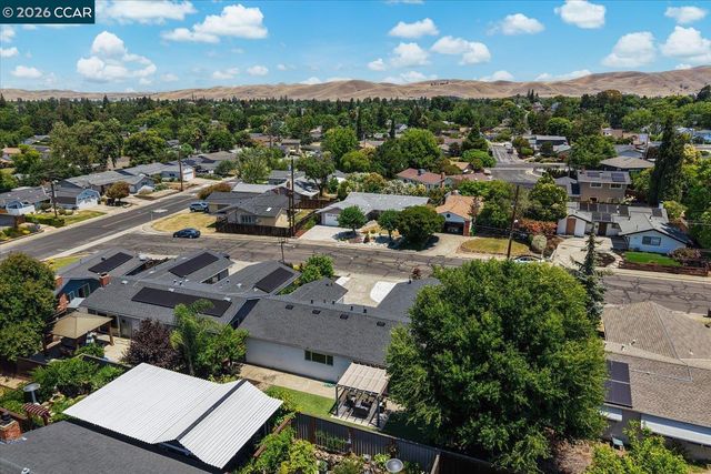 4112 Churchill Dr, Concord, CA 94521