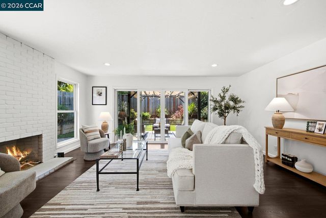 4112 Churchill Dr, Concord, CA 94521