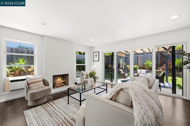 4112 Churchill Dr, Concord, CA 94521