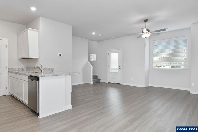 1197 Parkside Av, Woodburn, OR 97071