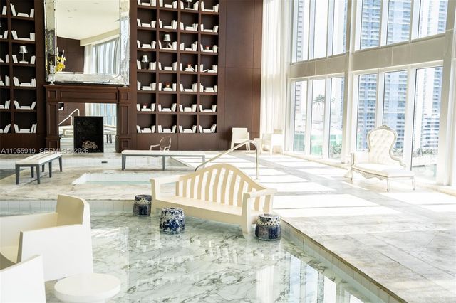 495 Brickell Ave 3208, Miami, FL 33131